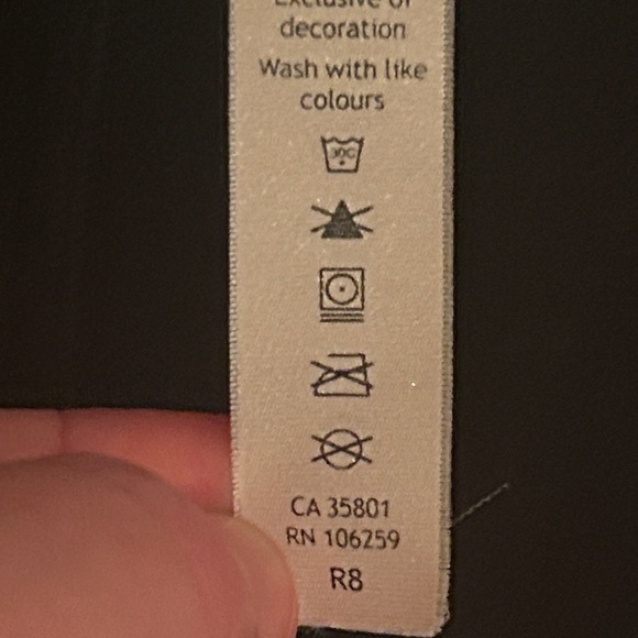 lululemon athletica Black Leggings, size 8 - Picture 8 of 11